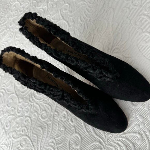 VTG MARTINEZ VALERO "Nelly" Persian Lamb Fur Trim Suede Heel Black Booties 9 - Picture 5 of 9